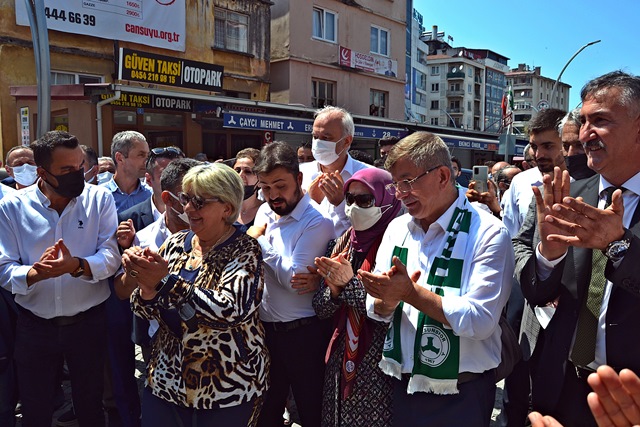 AHMET DAVUTOĞLU’NDAN AKP’YE SALVO ATIŞ/GÖRÜNTÜLÜ AHMET DAVUTOĞLU’NDAN AKP’YE SALVO ATIŞ/GÖRÜNTÜLÜ