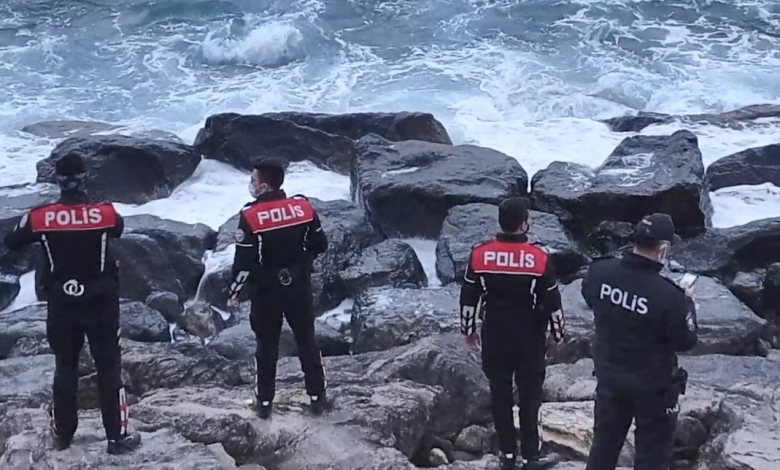GİRESUN'DA DENİZDE CAN PAZARI (GÖRÜNTÜLÜ HABER) GİRESUN'DA DENİZDE CAN PAZARI (GÖRÜNTÜLÜ HABER)