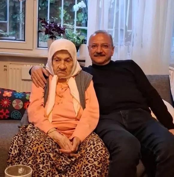 Erdoğan Erişen’in annesi son yolculuğuna uğurlandı