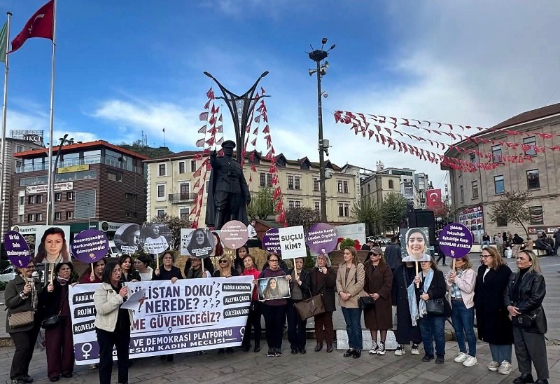 GİRESUN KADIN MECLİSİ GÜLİSTAN DOKU İÇİN MEYDANA ÇIKTI