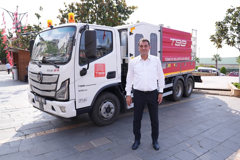 FUAT KÖSE, GİRESUN BELEDİYESİ’NE 9,5 MİLYONLUK ARAÇ KAZANDIRDI