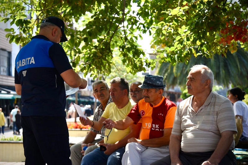 YERE İZMARİT VE SİGARA PAKETİ ATANA CEZA