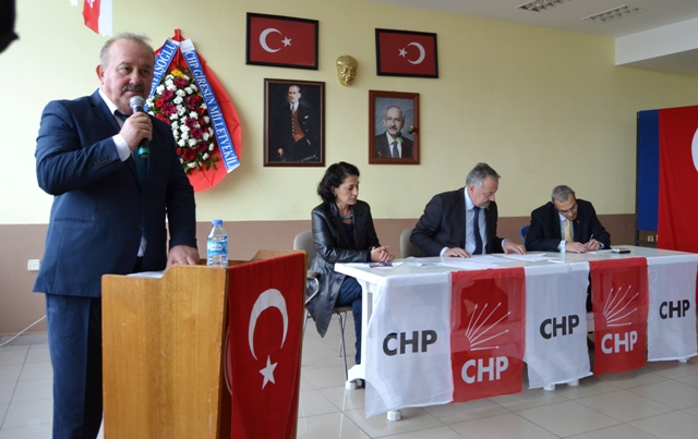 KEŞAP CHP’DE  METİN ÖZTÜRK’LE DEVAM