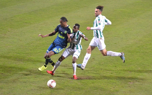 GİRESUNSPOR ÜMRANİYE’Yİ YENMEYE GİDİYOR