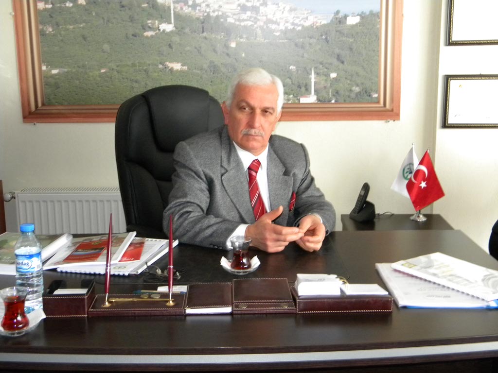 MUSTAFA ŞAHİN’E ‘KİMİN ADAMISIN’ SUÇLAMASI