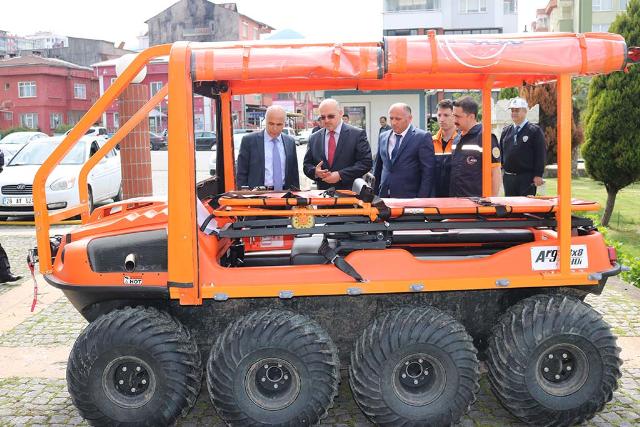GİRESUN’A 8X8 AMFİBİK ARAÇ