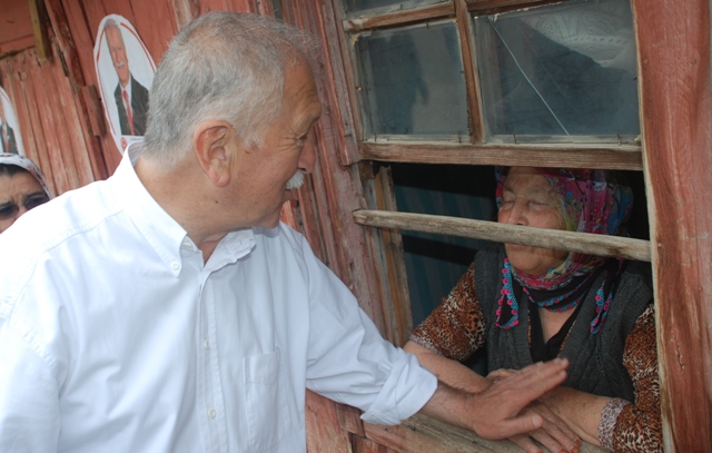 BEKTAŞOĞLU: YAYLA EVLERİ YIKILMAMALI