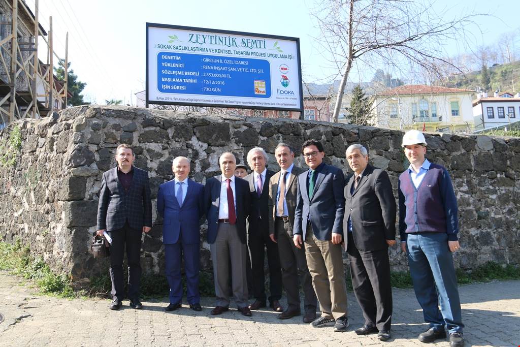 ZEYTİNLİK EVLERİ RESTORASYONU SÜRÜYOR