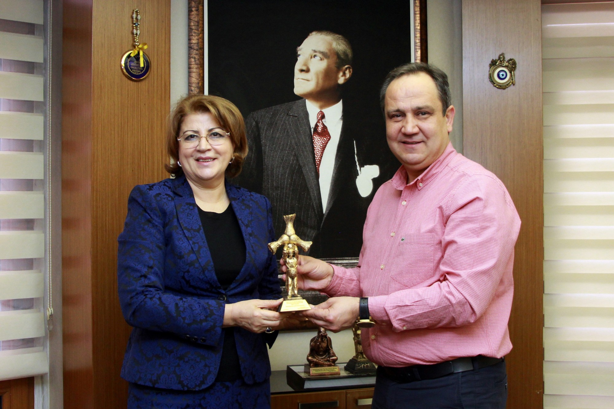 NECİBE NESİBOVA GİRESUN’DA…