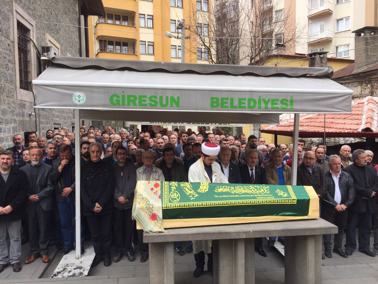 HÜRMÜZ BALTAOĞLU SON YOLCULUĞUNA UĞURLANDI HÜRMÜZ BALTAOĞLU SON YOLCULUĞUNA UĞURLANDI