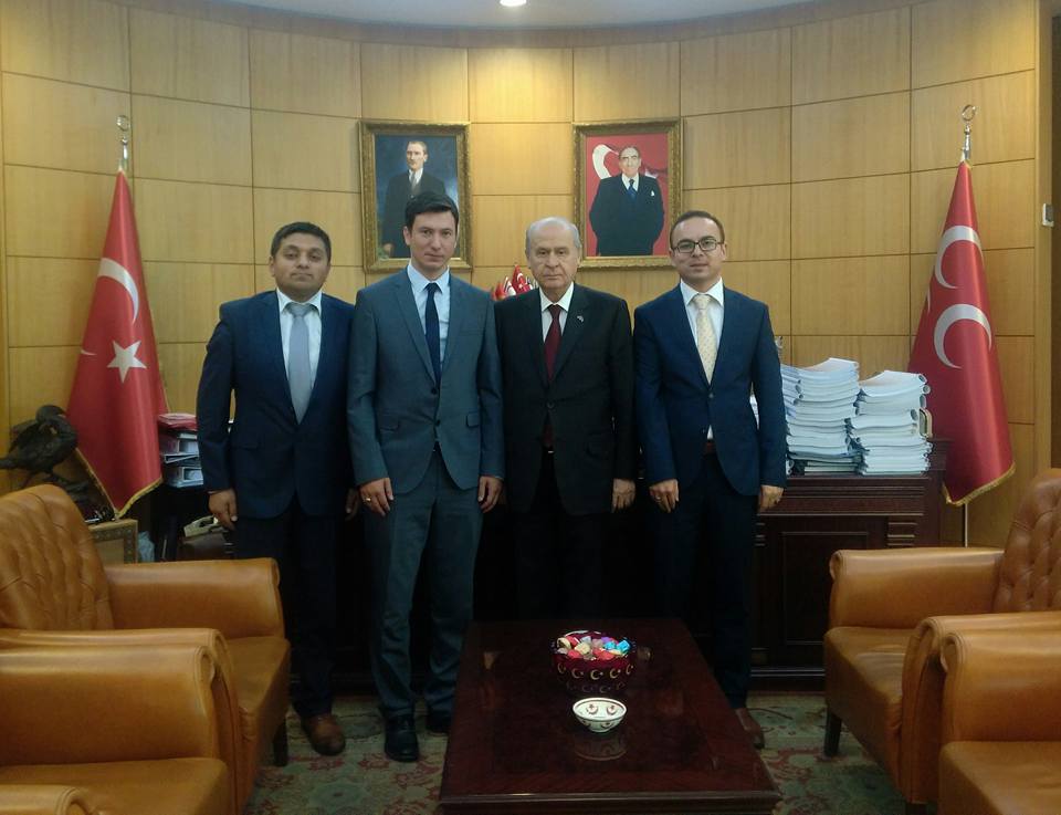 BAHÇELİ'NİN MHP'SİNDE KONGRE VAR BAHÇELİ'NİN MHP'SİNDE KONGRE VAR