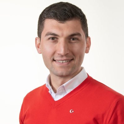 ULAŞ TEPE BİR KEZ DAHA GÜLYALI BELEDİYE BAŞKANI OLUYOR