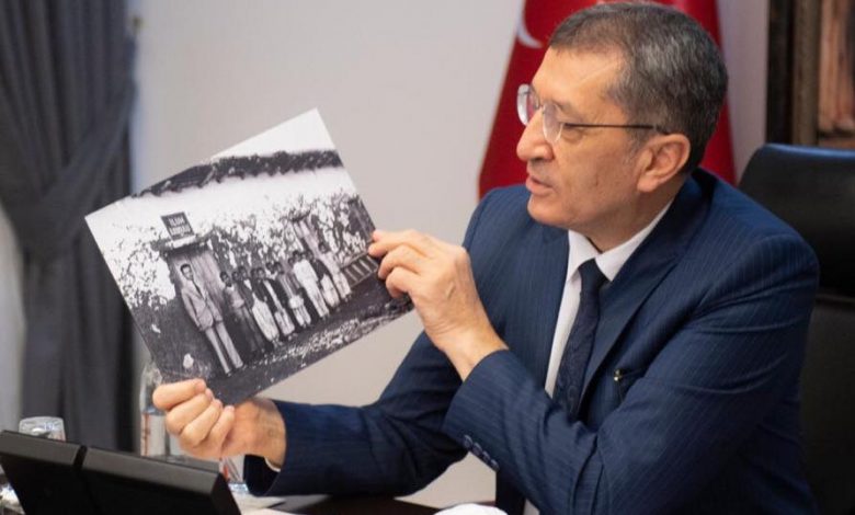 BAKAN ZİYA SELÇUK BEKLENEN AÇIKLAMAYI YAPTI BAKAN ZİYA SELÇUK BEKLENEN AÇIKLAMAYI YAPTI