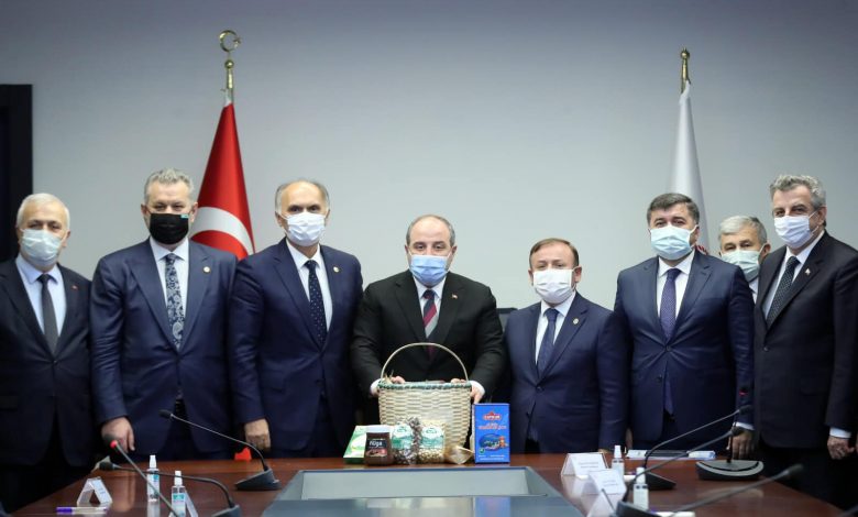 GİRESUN HEYETİ BAKAN VARAN'TAN DESTEK İSTEDİ GİRESUN HEYETİ BAKAN VARAN'TAN DESTEK İSTEDİ