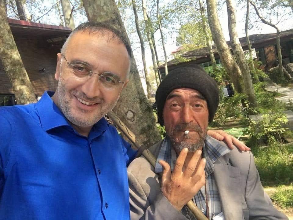 ALİM BABA’NIN ADI PARKA VERİLECEK, HEYKELİ DİKİLECEK.