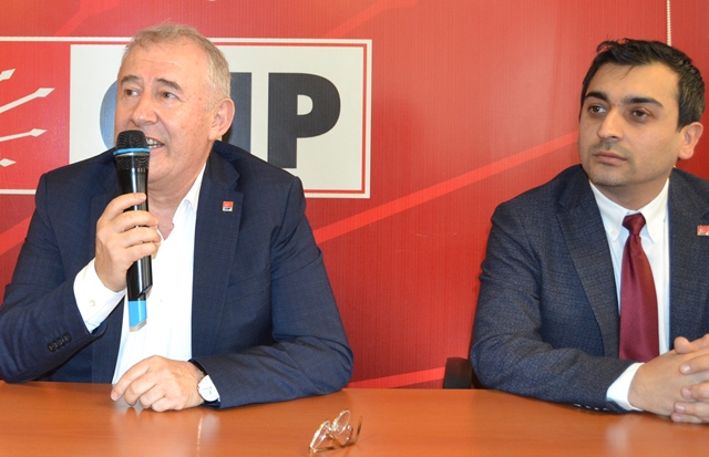 CHP ANDIMIZ YASAĞINA SESSİZ CHP ANDIMIZ YASAĞINA SESSİZ