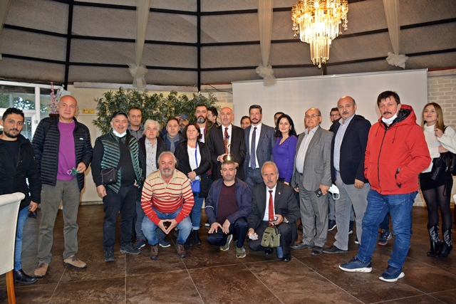 BORÇLU BELEDİYEYDİ, ÖDÜLLÜ BELEDİYE OLDU (GÖRÜNTÜLÜ HABER)