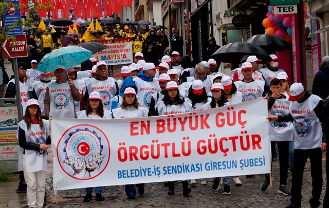 GİRESUN’DA 1 MAYIS BÖYLE KUTLANDI (GÖRÜNTÜLÜ HABER)
