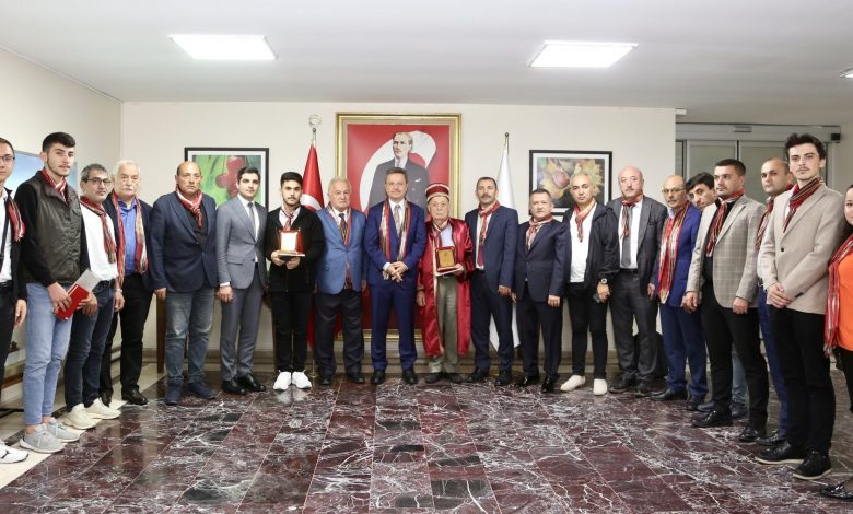 AHİLİK HAFTASI KUTLANIYOR AHİLİK HAFTASI KUTLANIYOR