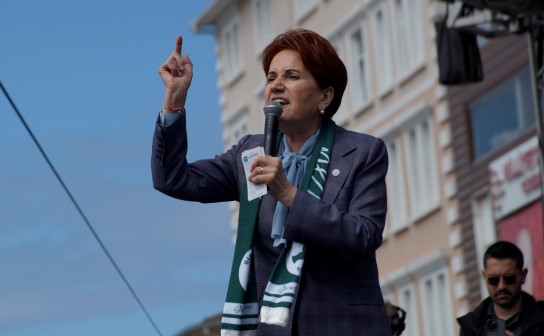 Akşener Giresunlulardan oy istedi: Bir oy Kemal’e, bir oy Meral’e…