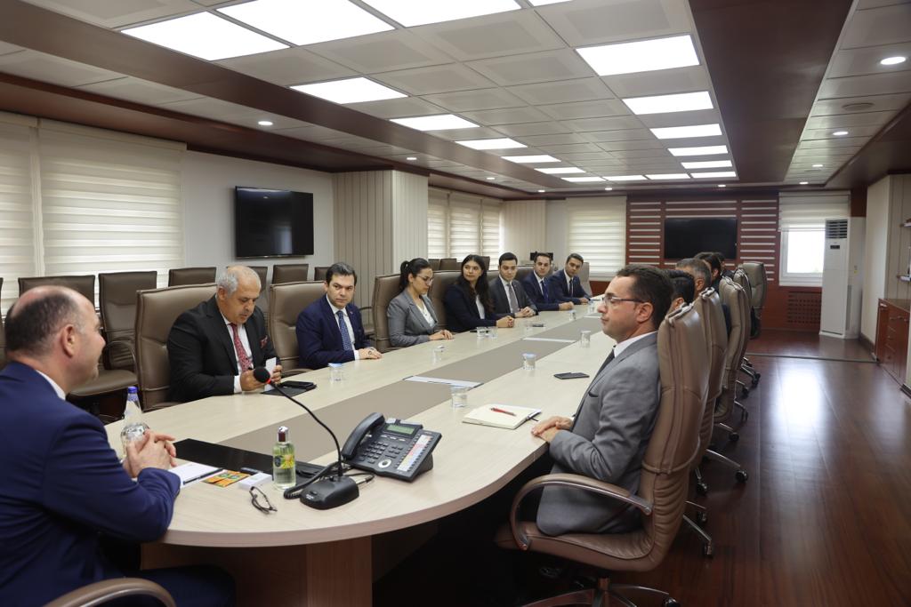 Vali Serdengeçti’den kaymakamlara disiplin ve ciddiyet uyarısı Vali Serdengeçti’den kaymakamlara disiplin ve ciddiyet uyarısı