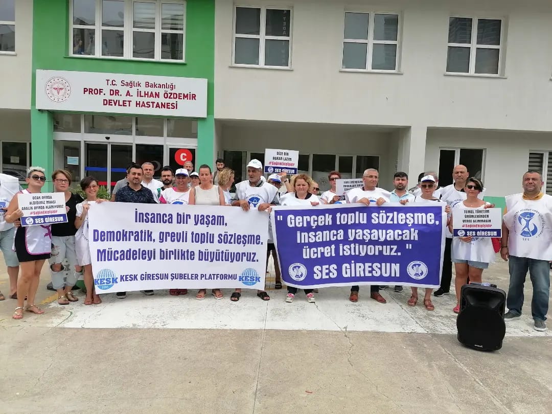 Emekçiler iş bıraktı