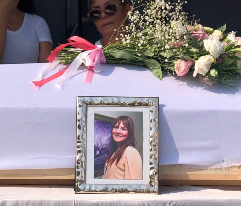 Tirebolulu sanatçı Seda Fettahoğlu neden intihar etti? Tirebolulu sanatçı Seda Fettahoğlu neden intihar etti?