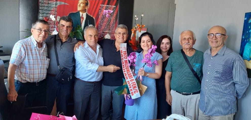 Giresun Lisesi eski mezunları okullarını unutmuyor Giresun Lisesi eski mezunları okullarını unutmuyor