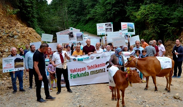 TİREBOLU’DA ‘VAHŞİ MADENCİLİĞE HAYIR’ PANELİ TİREBOLU’DA ‘VAHŞİ MADENCİLİĞE HAYIR’ PANELİ