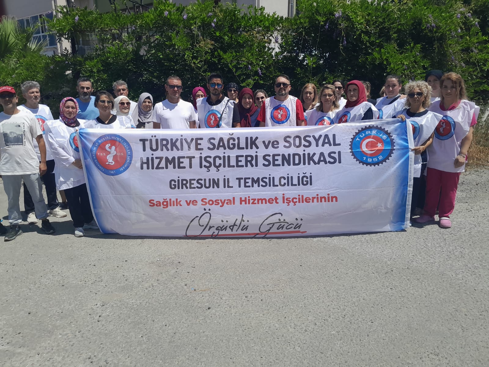 Giresun’da kamuda çalışan işçileri %17 zam teklifine tepkiler sürüyor