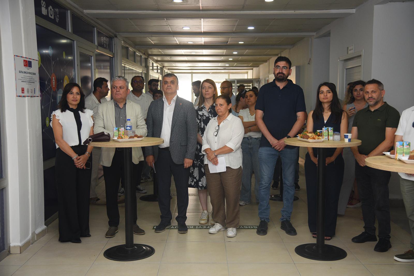 DİJİTAL GENÇLİK MERKEZİ AÇILDI