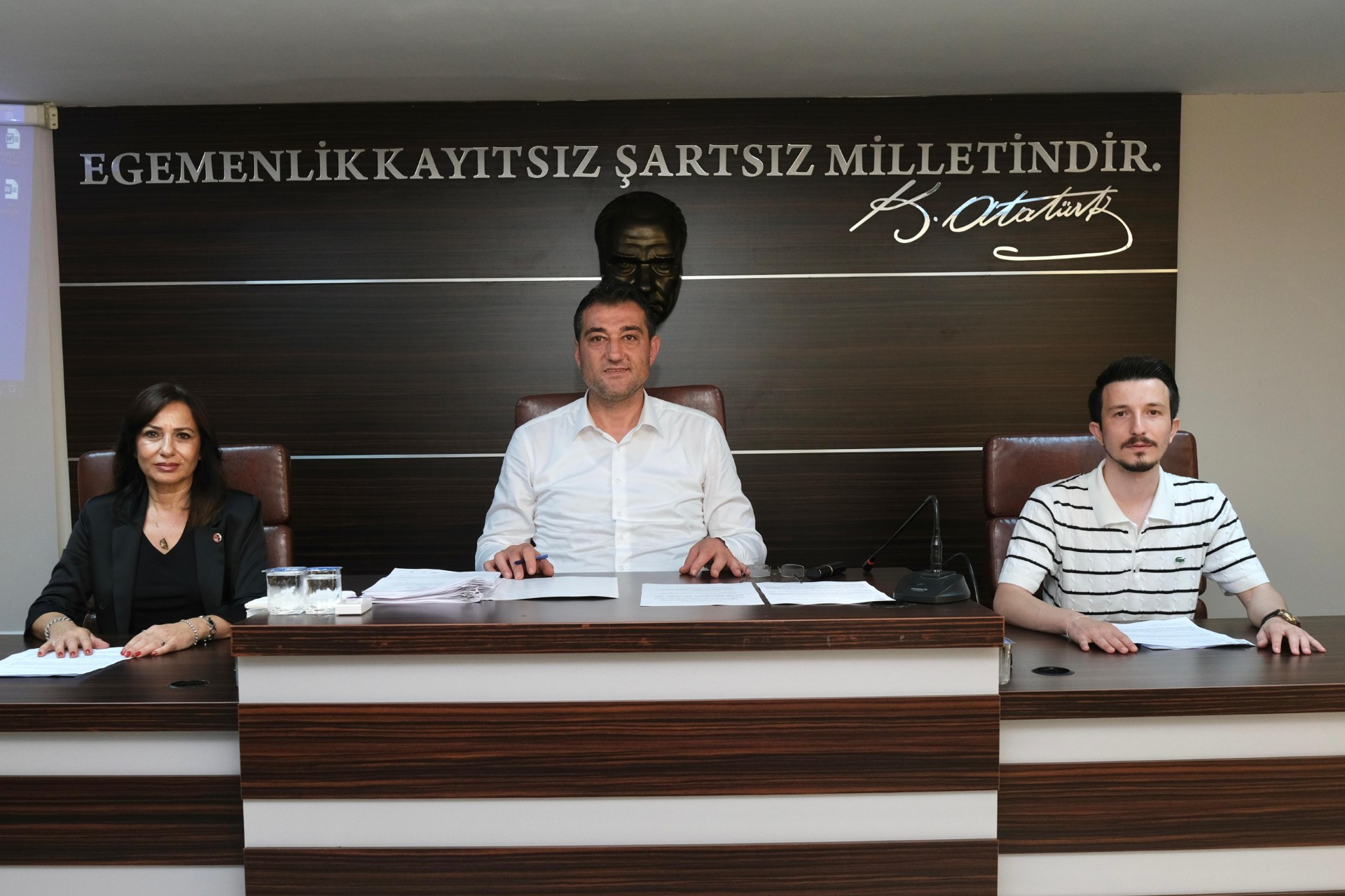 ÜNİVERSİTENİN FİSKOBİRLİK ARSALARI TALEBİNE BELEDİYE MECLİSİ OLMAZ DEDİ