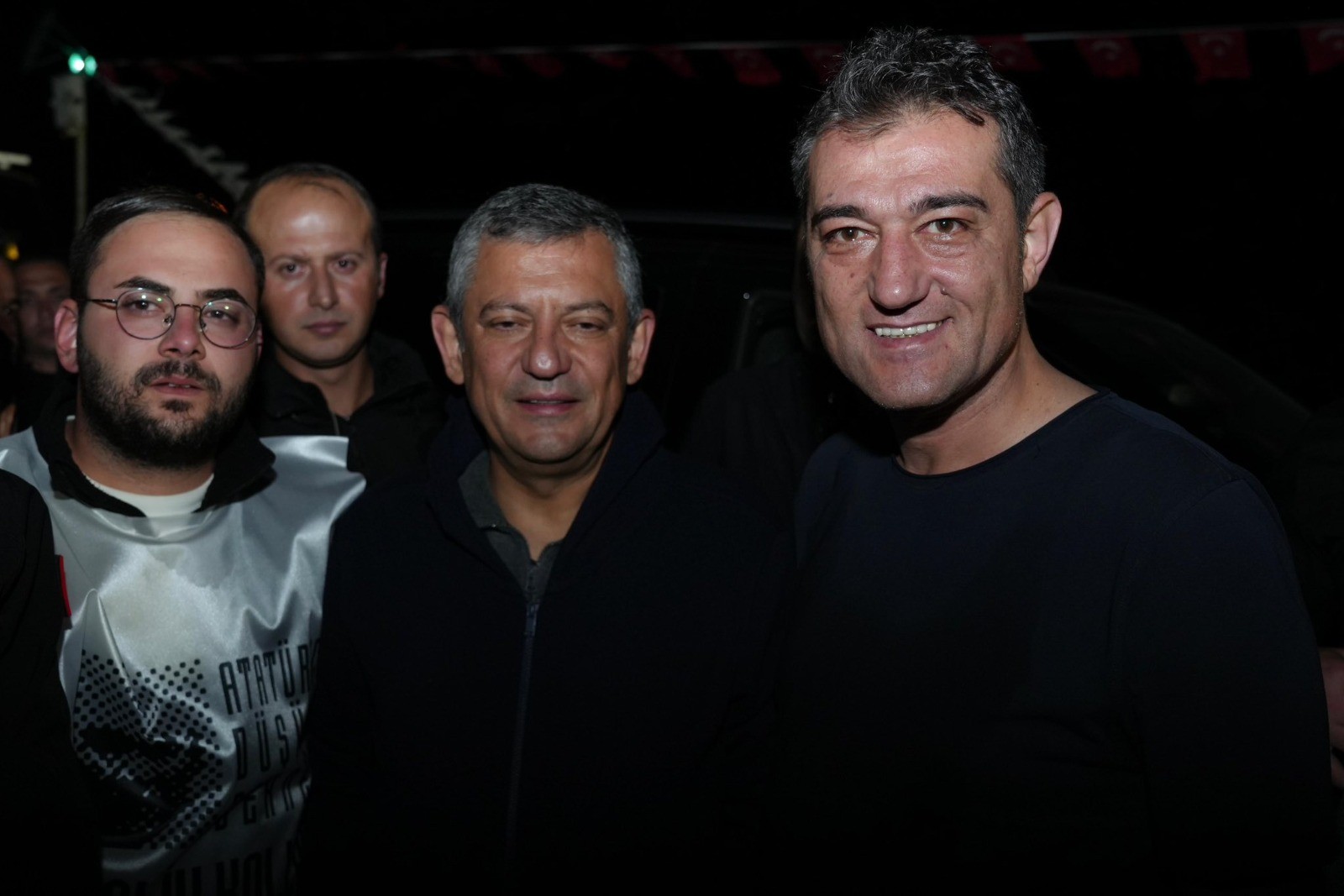 Fuat Köse Özgür Özel’le Zafer Yürüyüşü yaptı