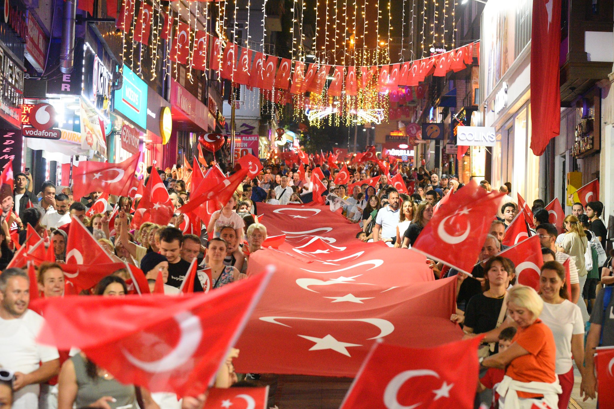 GİRESUN’DA ZAFER COŞKUSU