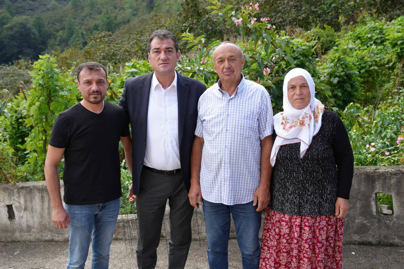 FUAT KÖSE TUTUKLANAN EMRAH TOK’UN AİLESİNE DESTEK ZİYARETİ YAPTI
