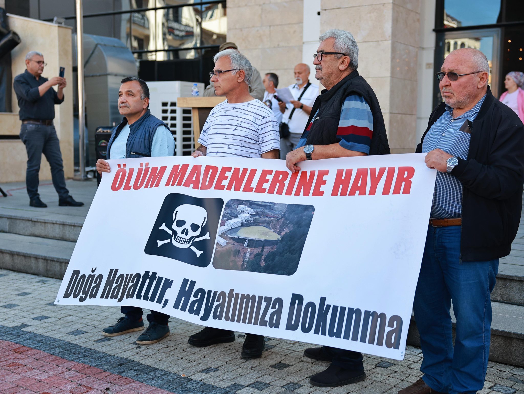 PAZARSUYU DERESİ VE HAVZASI MADEN TEHDİTİ ALTINDA, ÇEVRECİLER TEPKİLİ