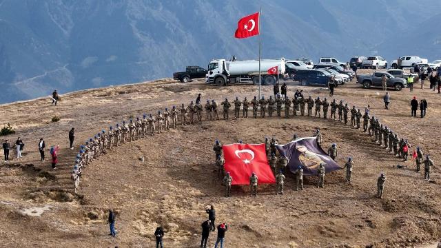 HARŞİT ŞEHİTLERİ İÇİN YÜRÜDÜLER