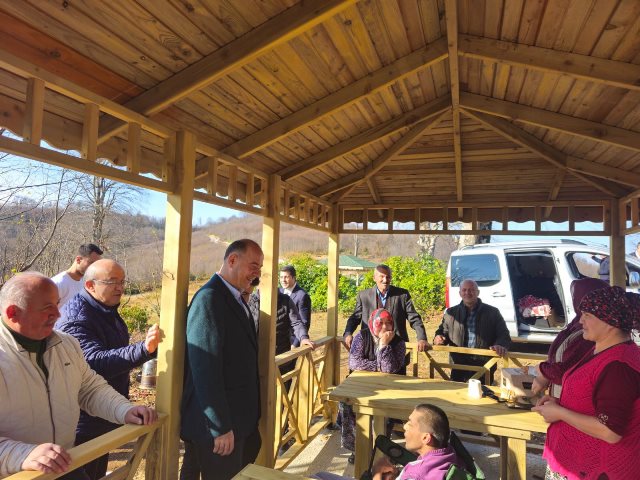 Vali Serdengeçti Paşakonağı yaylasında…