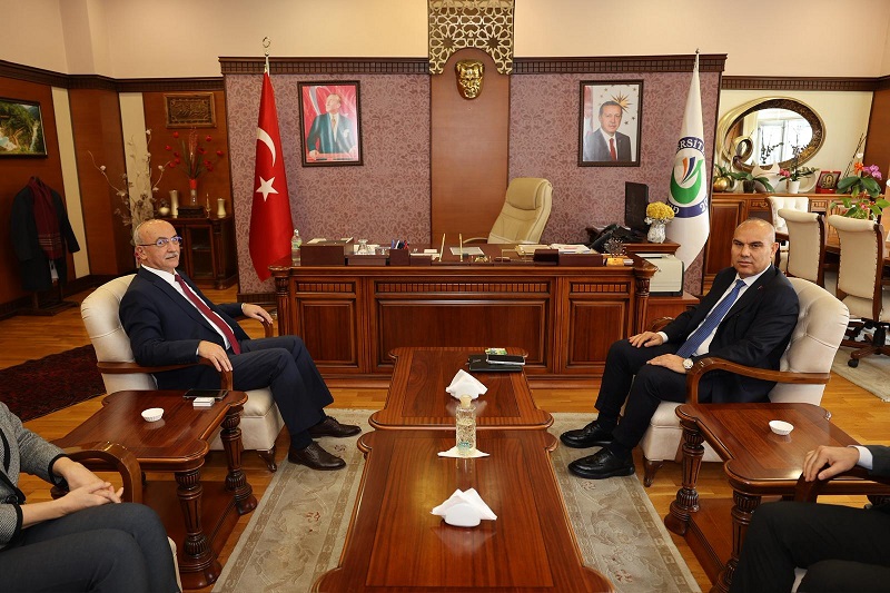 Vali Mustafa Koç Giresun Üniversitesi’ni ziyaret etti