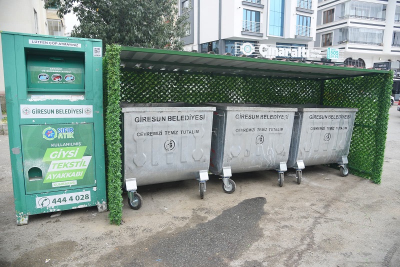 GİRESUN BELEDİYESİ YEŞİL ÇİTLİ KONTEYNER KAFESİ YAPIMINA BAŞLADI