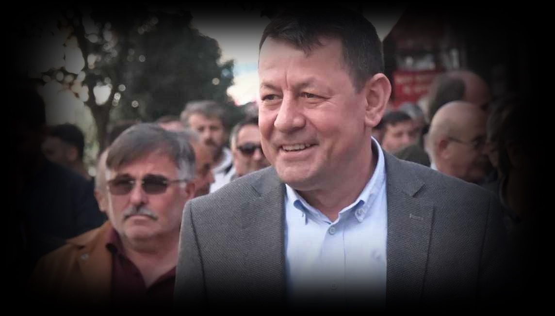 CHP’Lİ BAŞKAN KARADERE DE ‘VERGİ YÜZSÜZÜ’ LİSTESİNDE… CHP’Lİ BAŞKAN KARADERE DE ‘VERGİ YÜZSÜZÜ’ LİSTESİNDE…