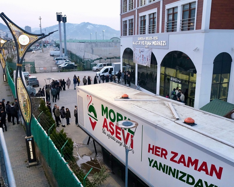 GİRESUN BELEDİYESİ 1500 KİŞİYE İFTAR SOFRASI KURUYOR