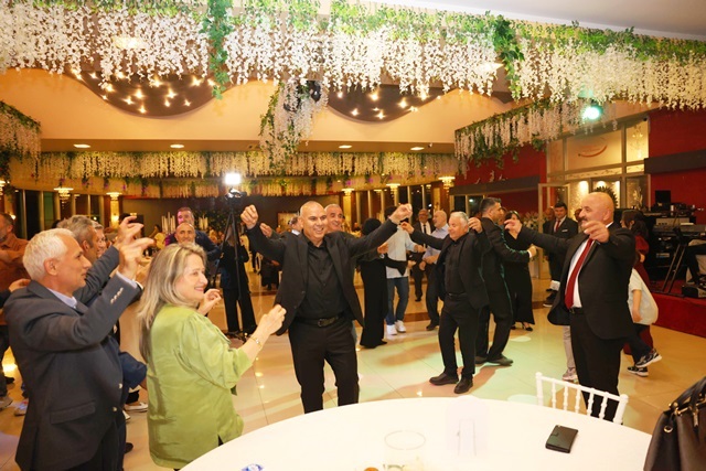 Vali Giresun Karşılaması oynadı