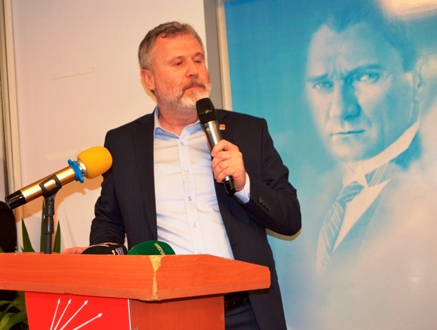 CHP Giresun il yönetimi görevden alındı