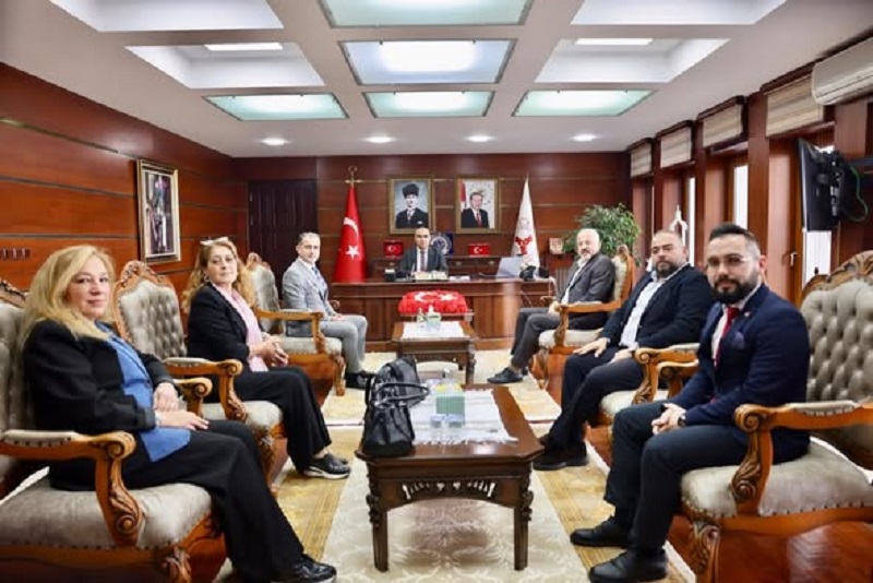 CHP HEYETİ VALİ KOÇ’U ZİYARET ETTİ
